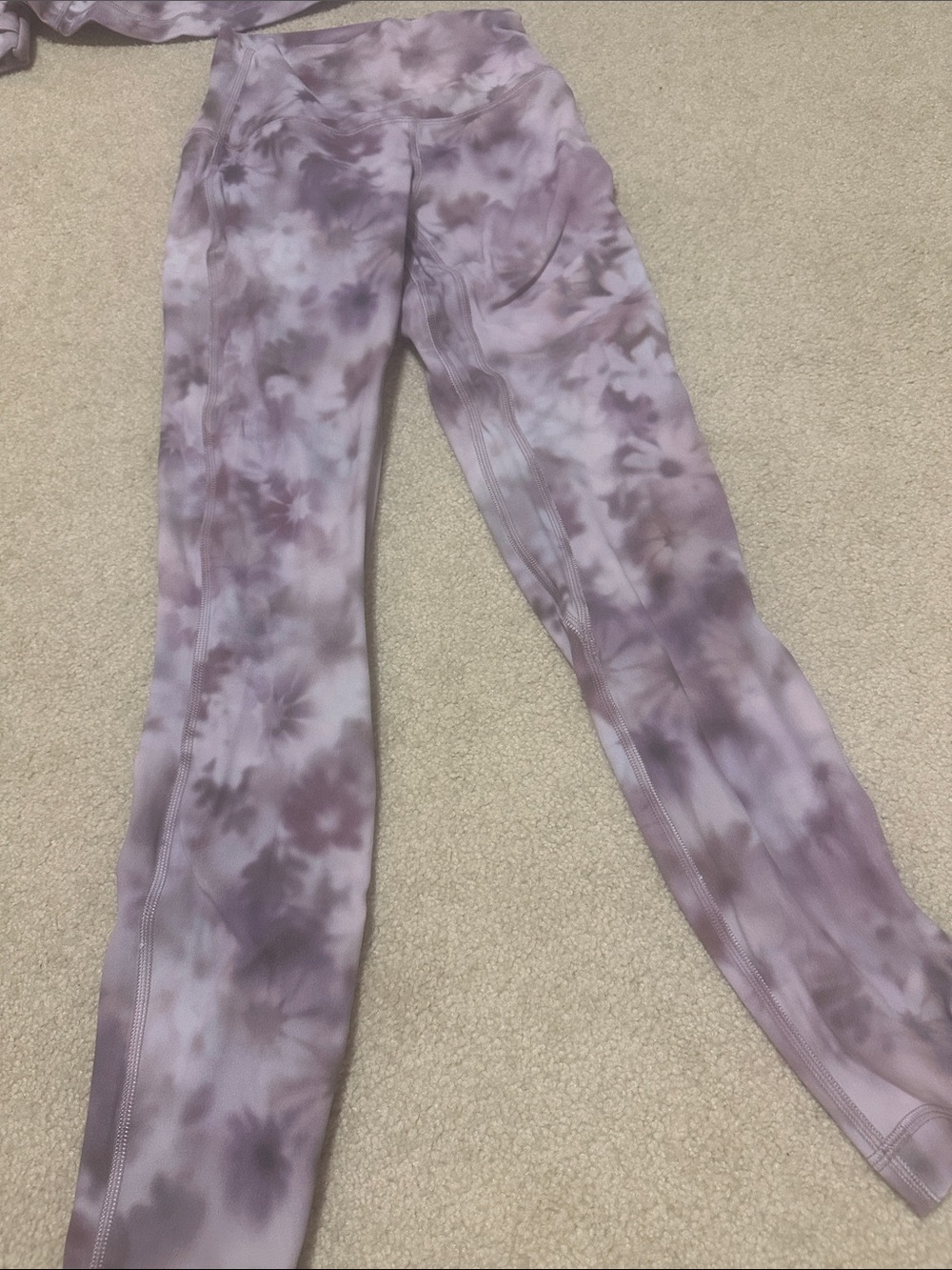 lululemon athletica Lavender Tie-Dye Jacket and Leggings Set - Picture 4 of 5